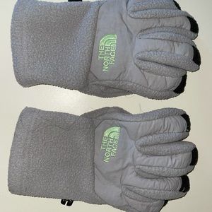 The North Face Kids Size Small Gloves Gray, with Black
